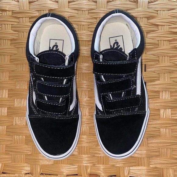 Vans Old Skool Velcro in Black - Picture 3 of 4